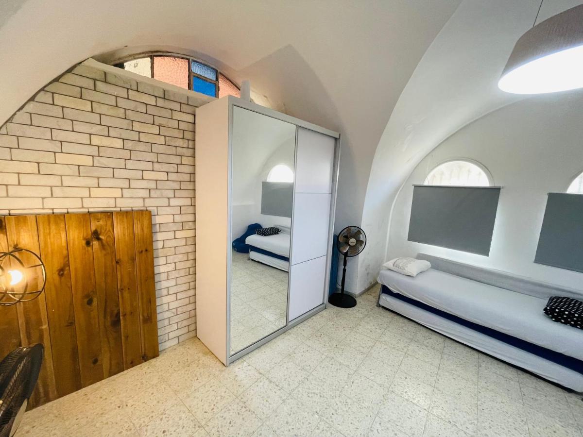 Zimmer In Old City Roș Pina Exterior foto