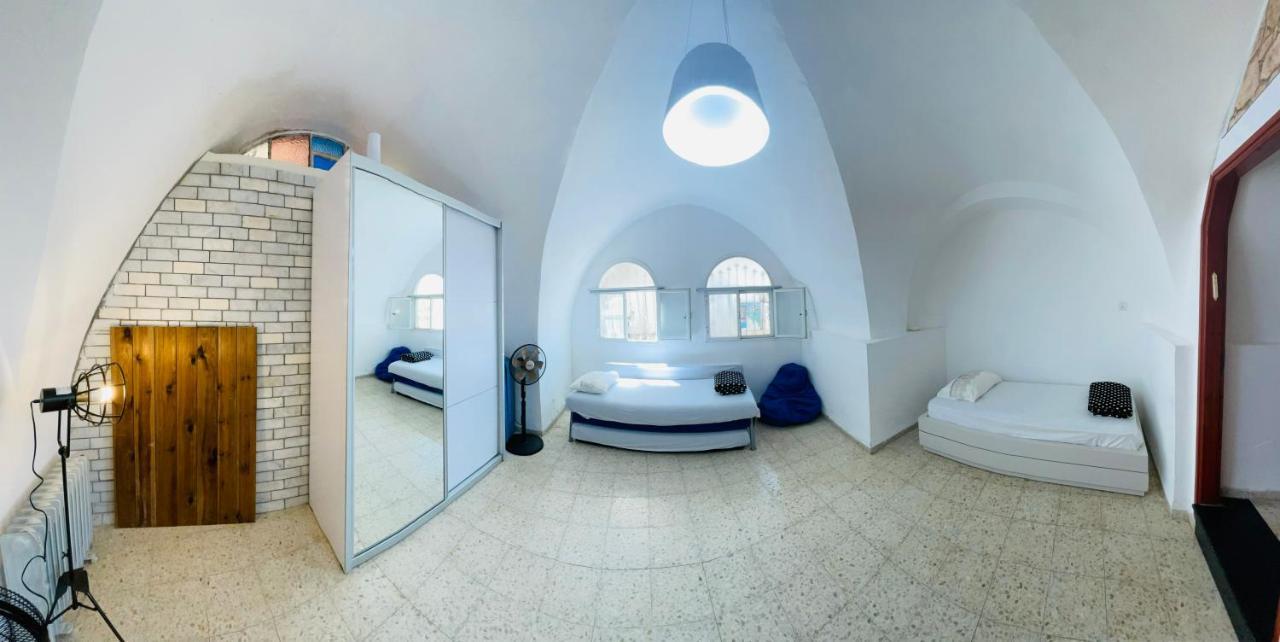 Zimmer In Old City Roș Pina Exterior foto